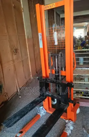 Fork Lift (2 Ton)