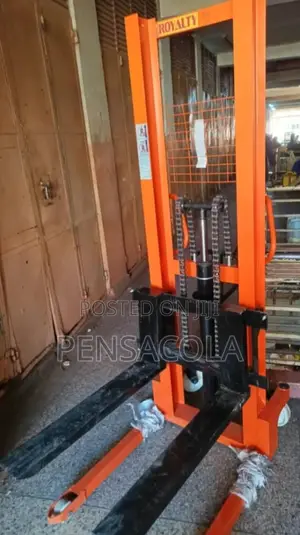 Fork Lift (2 Ton)