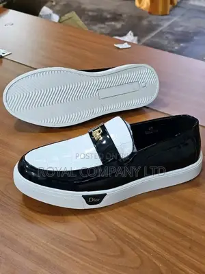 Dior Simple Sneakers