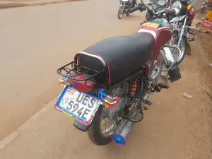 Bajaj Boxer 2018 Red