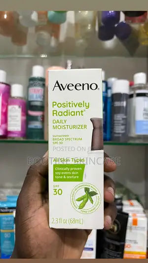 Aveeno Positively Radiant Daily Moisturiser Sunscreen SPF 30