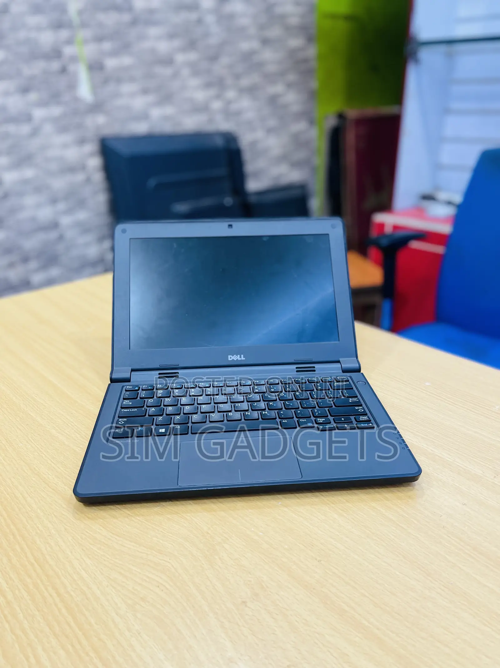 Laptop Dell 4GB Intel Celeron HDD 256GB
