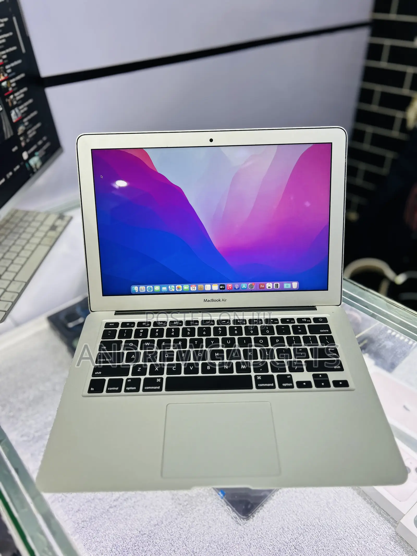 Laptop Apple MacBook Air 2015 8GB Intel Core i5 SSD 128GB
