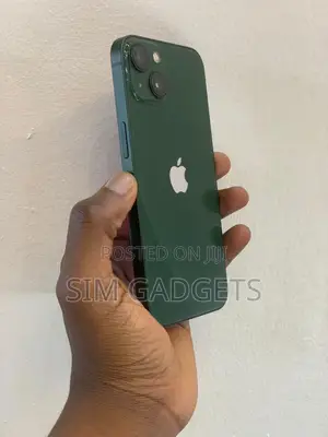 Apple iPhone 13 128 GB Green