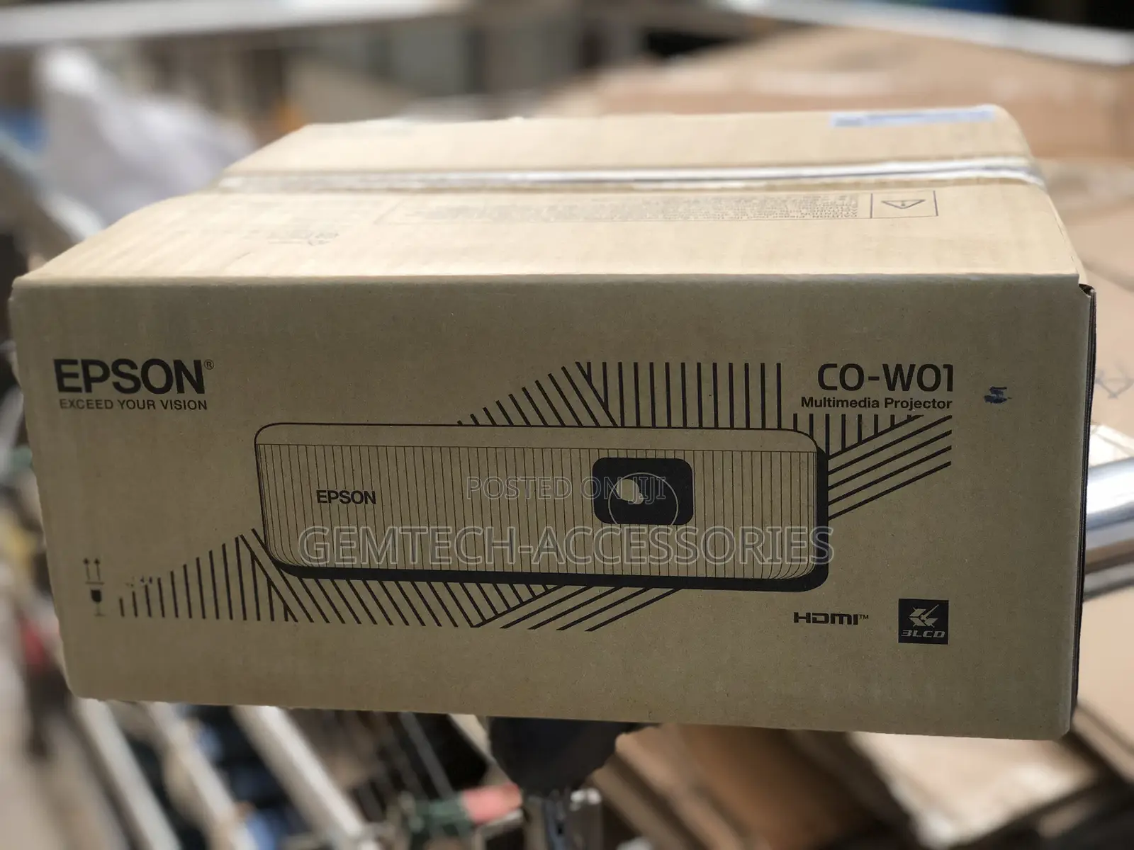 C0-W01 Projector