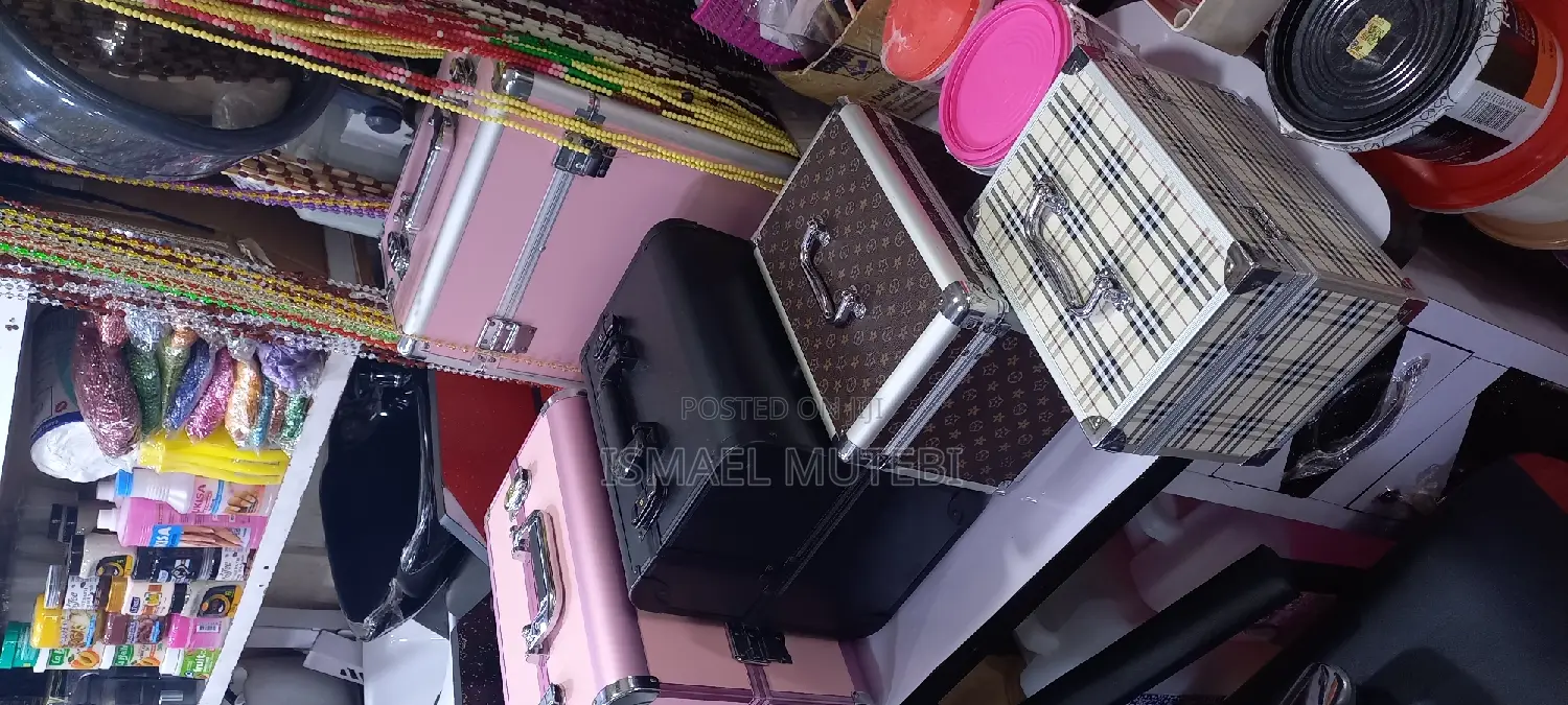 Makeup Box