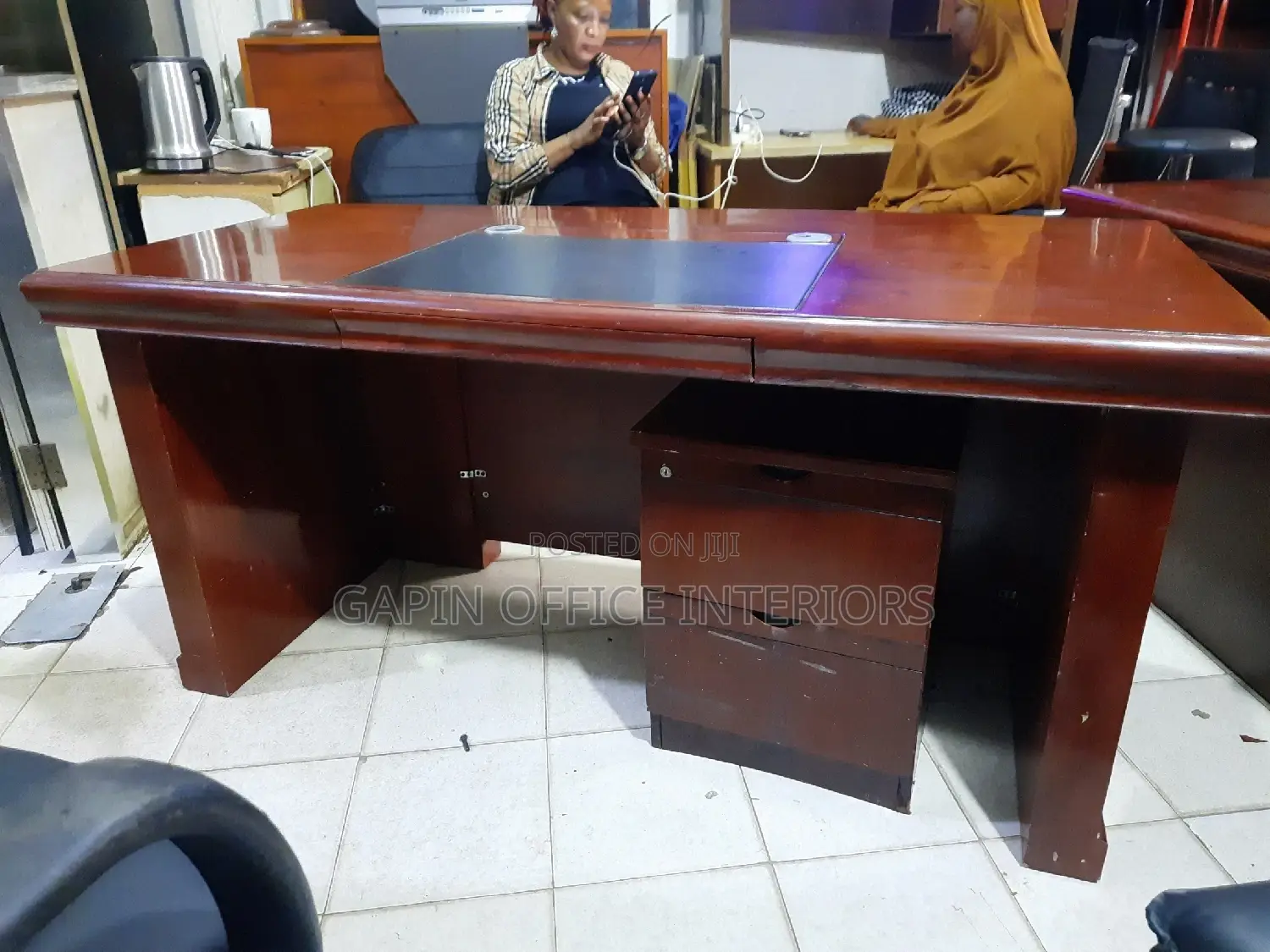 Second Hand 160cm Executive Table