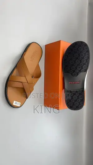 Afrique Leather Sandals