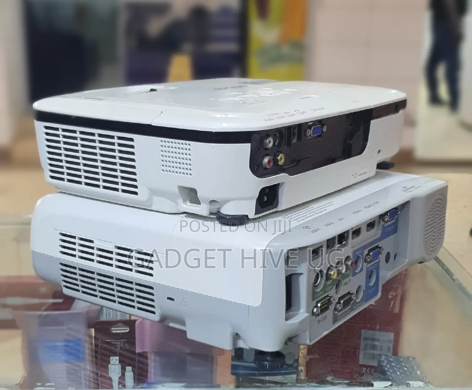 Epson Projectors in Bulky