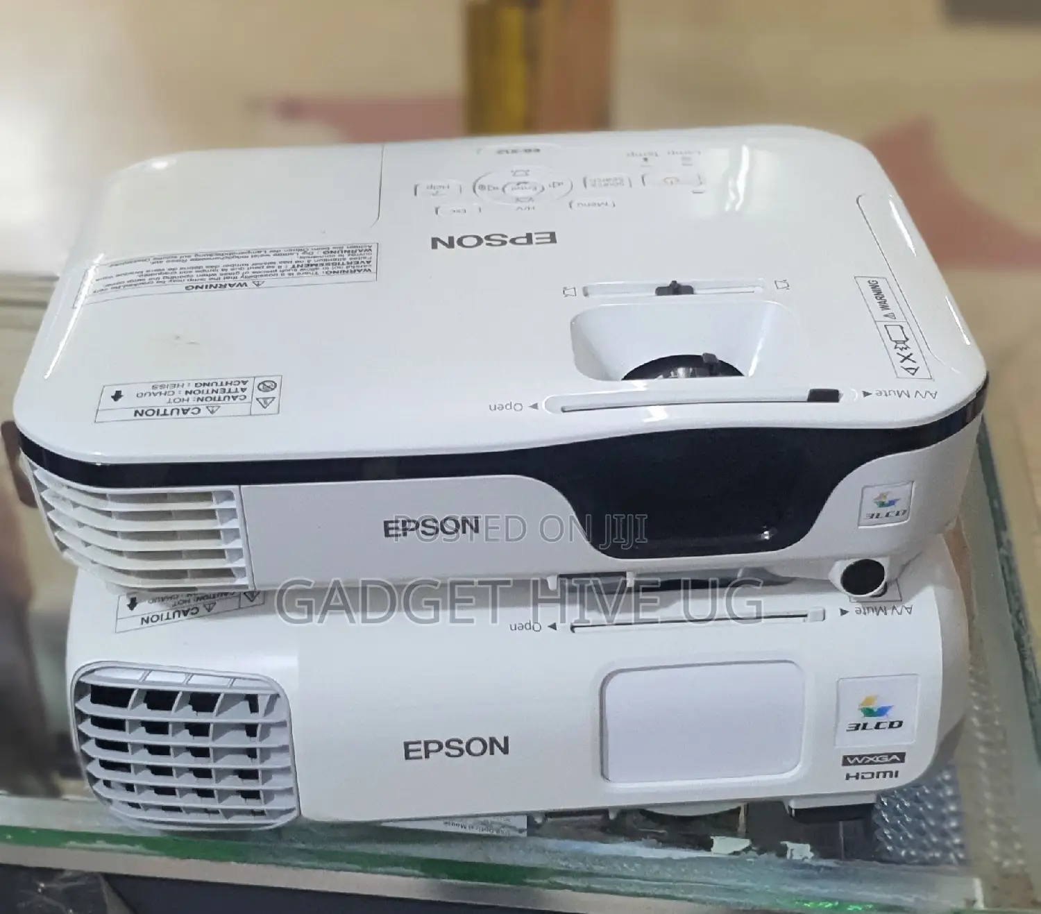 Epson Projectors in Bulky