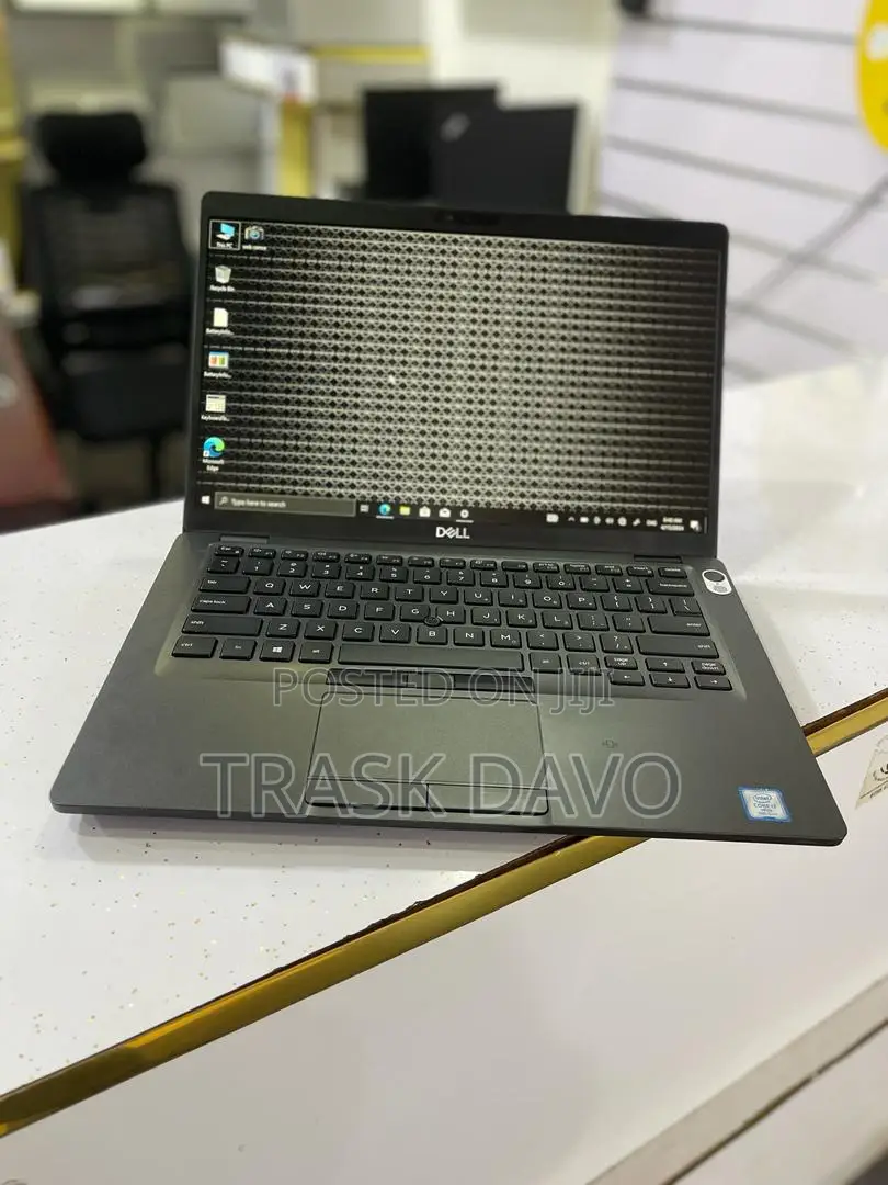 Laptop Dell Latitude 5401 16GB Intel Core I7 SSD 512GB