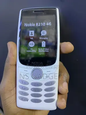 Nokia 8210 4G White