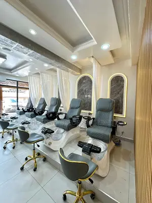 Best Saloon Designer