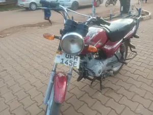 Bajaj CT 110X 2023 Red