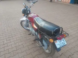 Bajaj Boxer 2023 Red
