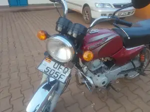 Bajaj Boxer 2023 Red
