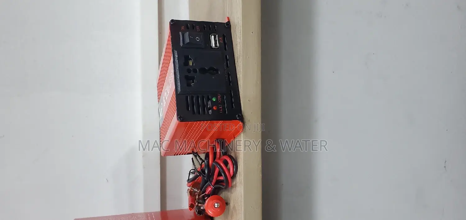 Solar Inverter/ DC -Ac Inverter (12v- 220V)