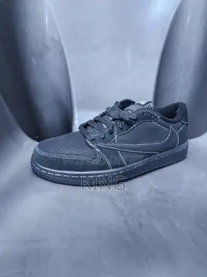 Air Jordan Travis Scott Phantom Black