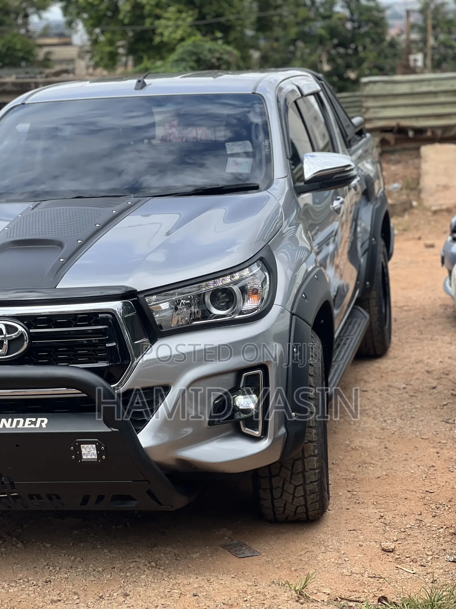 Toyota Hilux 2019 Silver