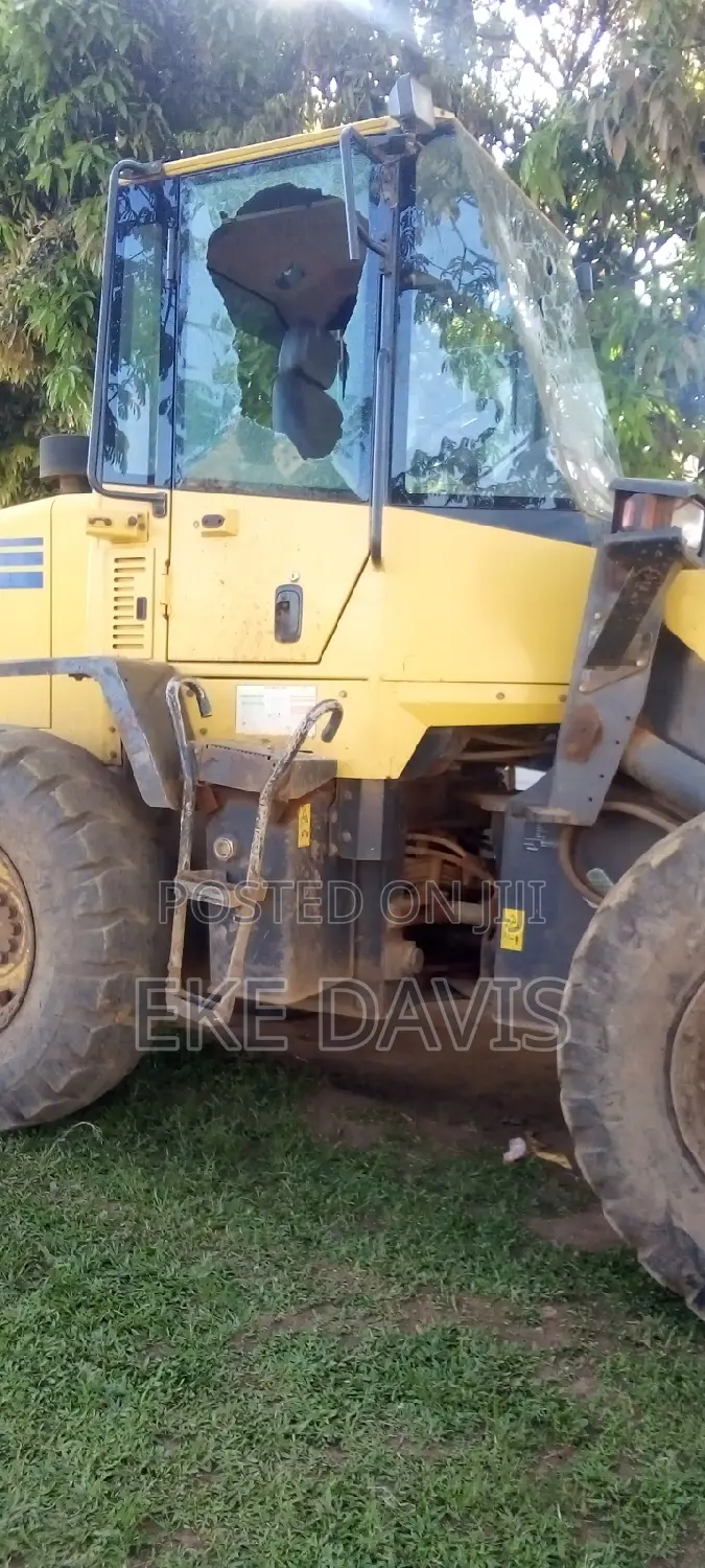 Vehicle Repairs and Tractor Glass Replacement