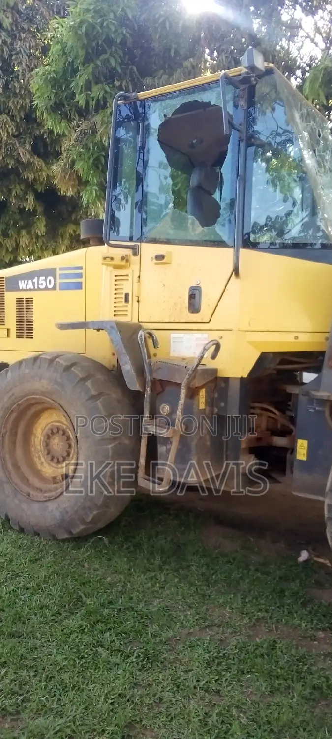 Vehicle Repairs and Tractor Glass Replacement
