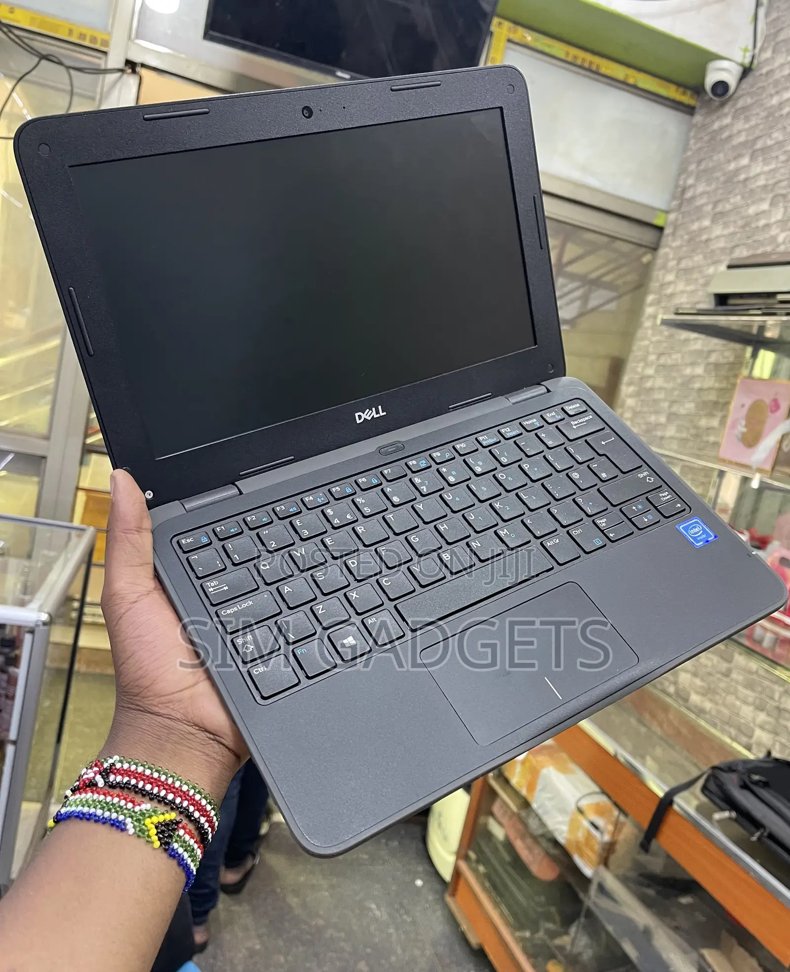 Laptop Dell 4GB Intel Pentium SSD 128GB
