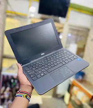 Laptop Dell 4GB Intel Celeron SSD 60GB