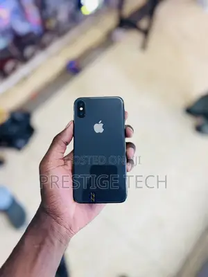 Apple iPhone X 64 GB Black