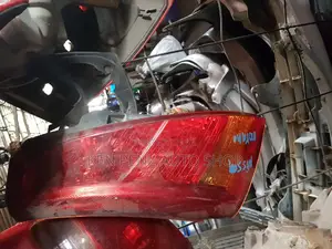 Nissan Murano Taillamps 2004