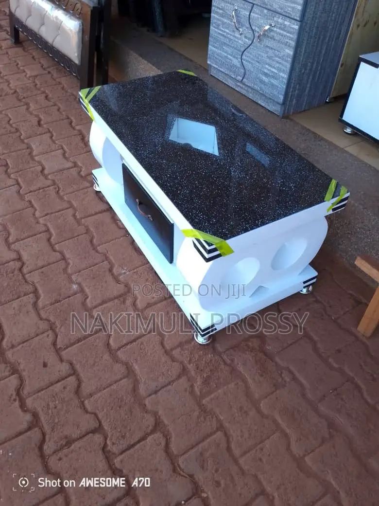 Center Table in White and Black