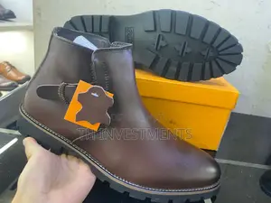 Men's Nice Looking Boots.