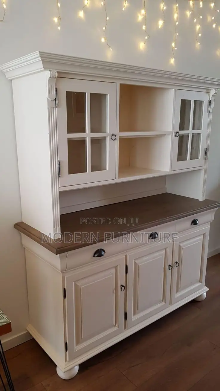 Modern Cupboard Call