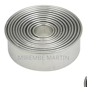 12 PCS Stainless Steel Baking Molds.