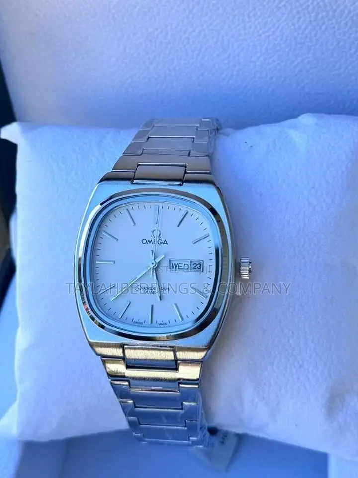 Astonishing Omega Seamaster Automatic Vintage Silver Dial