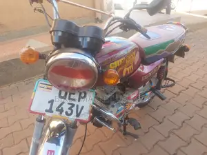 Bajaj Boxer 2018 Red