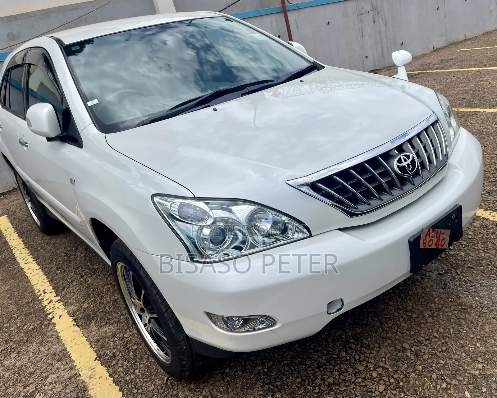 Toyota Harrier 2.4 2011 White