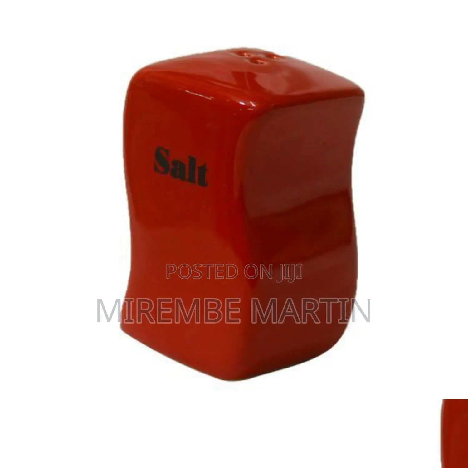 1 PC Salt and Pepper Shaker.