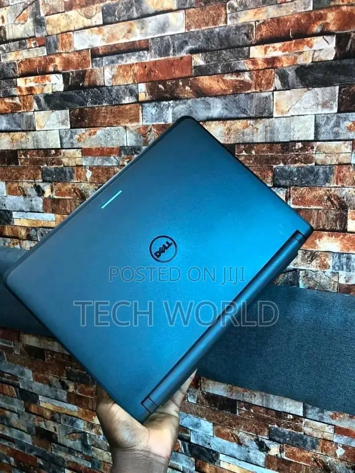 Laptop Dell Latitude 3330 4GB Intel Core I3 HDD 500GB