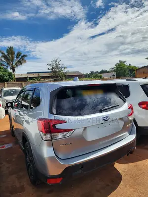 Subaru Forester 2.5i Premium AWD 2018 Silver