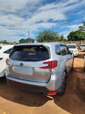 Subaru Forester 2.5i Premium AWD 2018 Silver