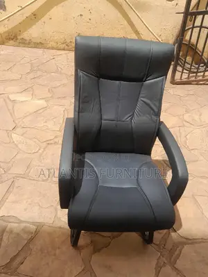 Reather Office Chairs (Black)
