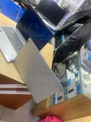 New Laptop Lenovo Ideapad 3 4GB Intel Core I7 HDD 500GB