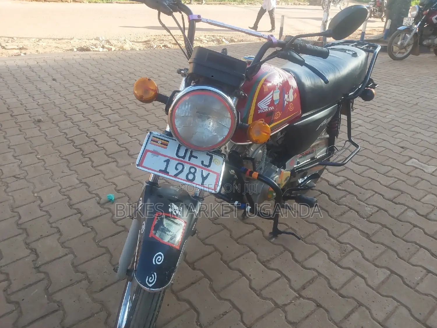 Honda CBX 2023 Red