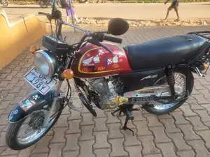 Honda CBX 2023 Red