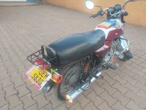 Bajaj Boxer 2017 Red