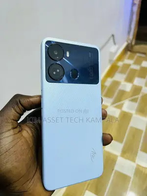 Itel P40 64 GB Blue
