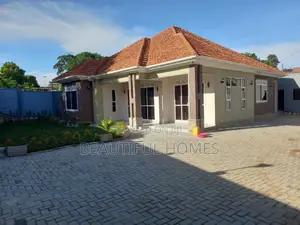 Furnished 4bdrm House in Kisaasi, Nakawa for sale