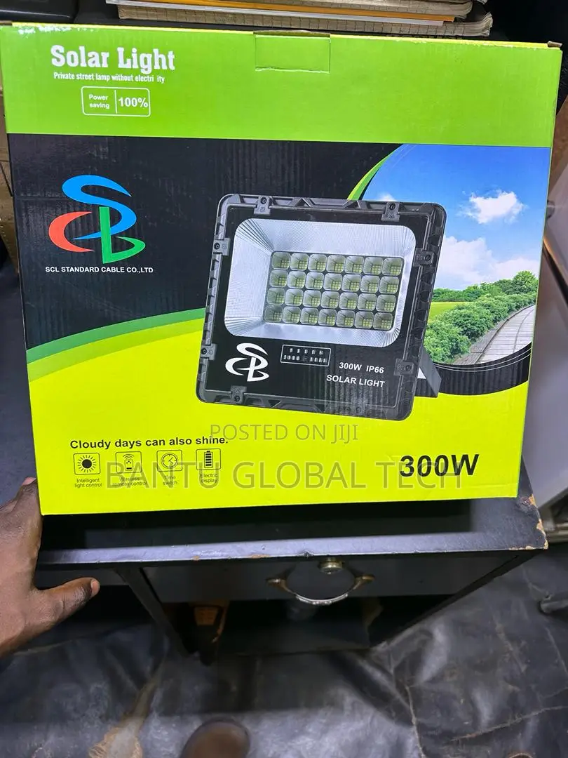300 Watts Solar Flood Light