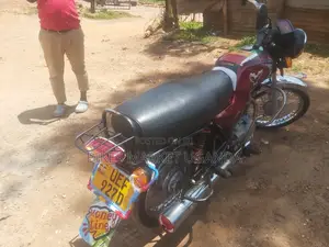 Bajaj Boxer 2017 Red