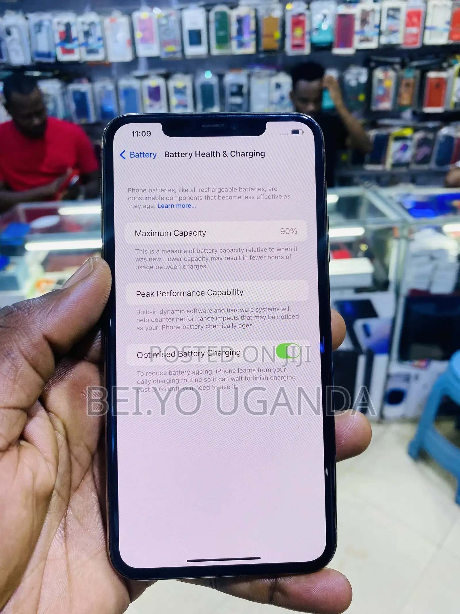 Apple iPhone 11 Pro Max 64 GB Gold